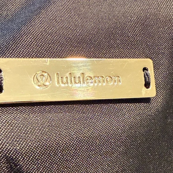 Lululemon All Night Festival Bag 5L - Picture 9 of 10